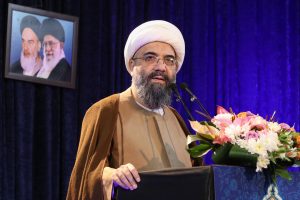 علامه مصباح یزدی(ره)، چراغ هدایت جوانان در عصر معاصر