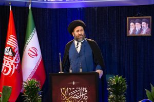 صبر در قرآن به معنای مقاومت است / حکمرانی بر تنگه هرمز نعمت خداوند است / راهبرد قرآن در برابر فشار و تهدید دشمن مصابره است